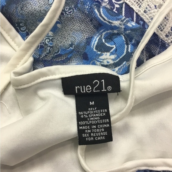 Rue 21 Medium crop with crochet trim - Picture 9 of 15